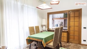Apartment, 3 Bedrooms | Living area | Flat-screen TV - Flavia Home - 3 bedroom in Flavia Home Holiday (Rome)