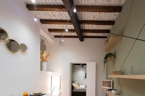 Classic-Apartment, 1 Schlafzimmer, Stadtblick | Innenbereich