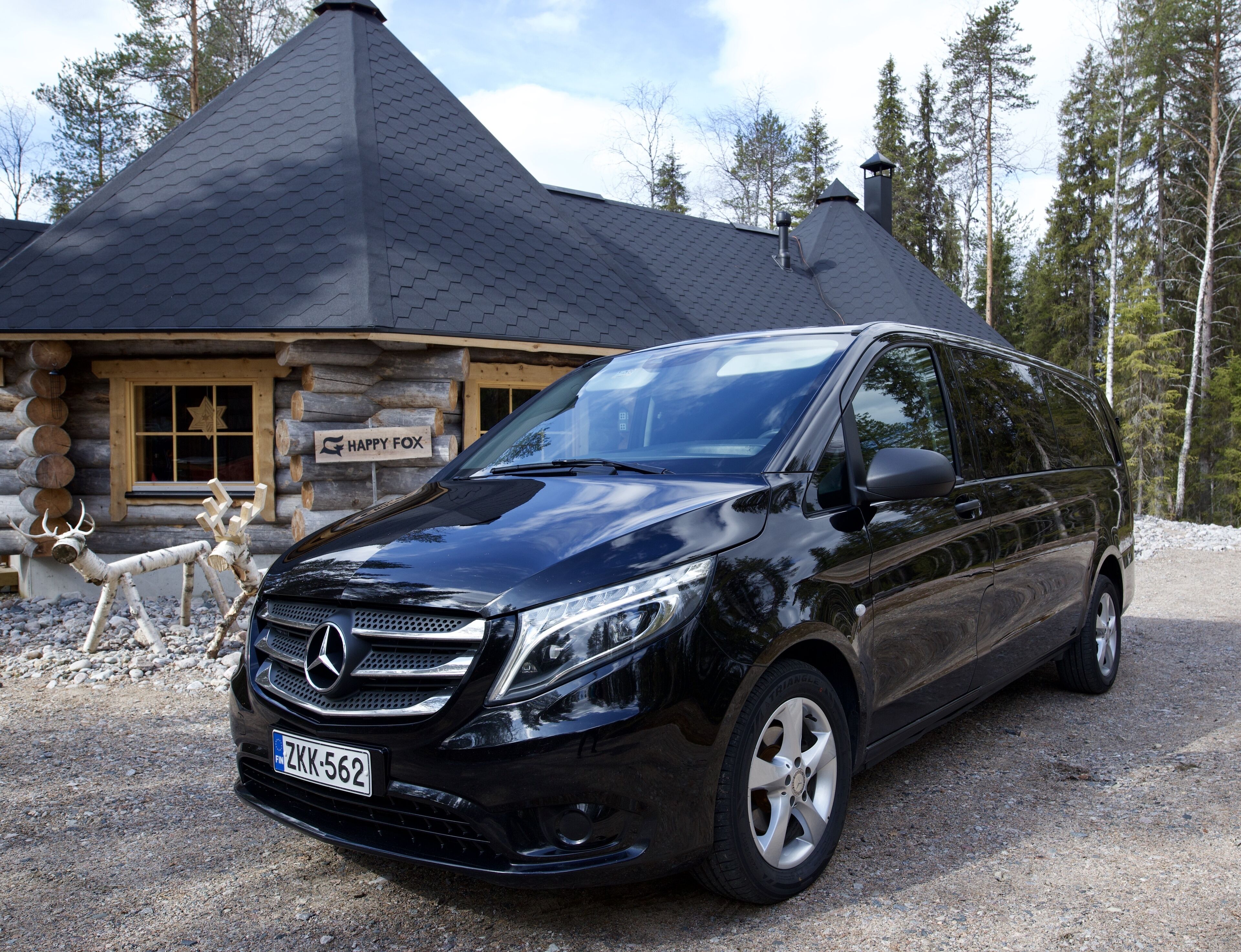 Bãi đậu xe tự phục vụ miễn phí 