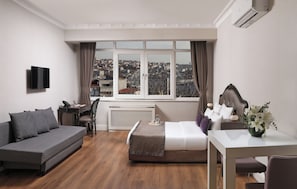 Studio Familial | Vue sur la ville