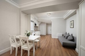 Studio familial | Minibar, coffre-fort, bureau