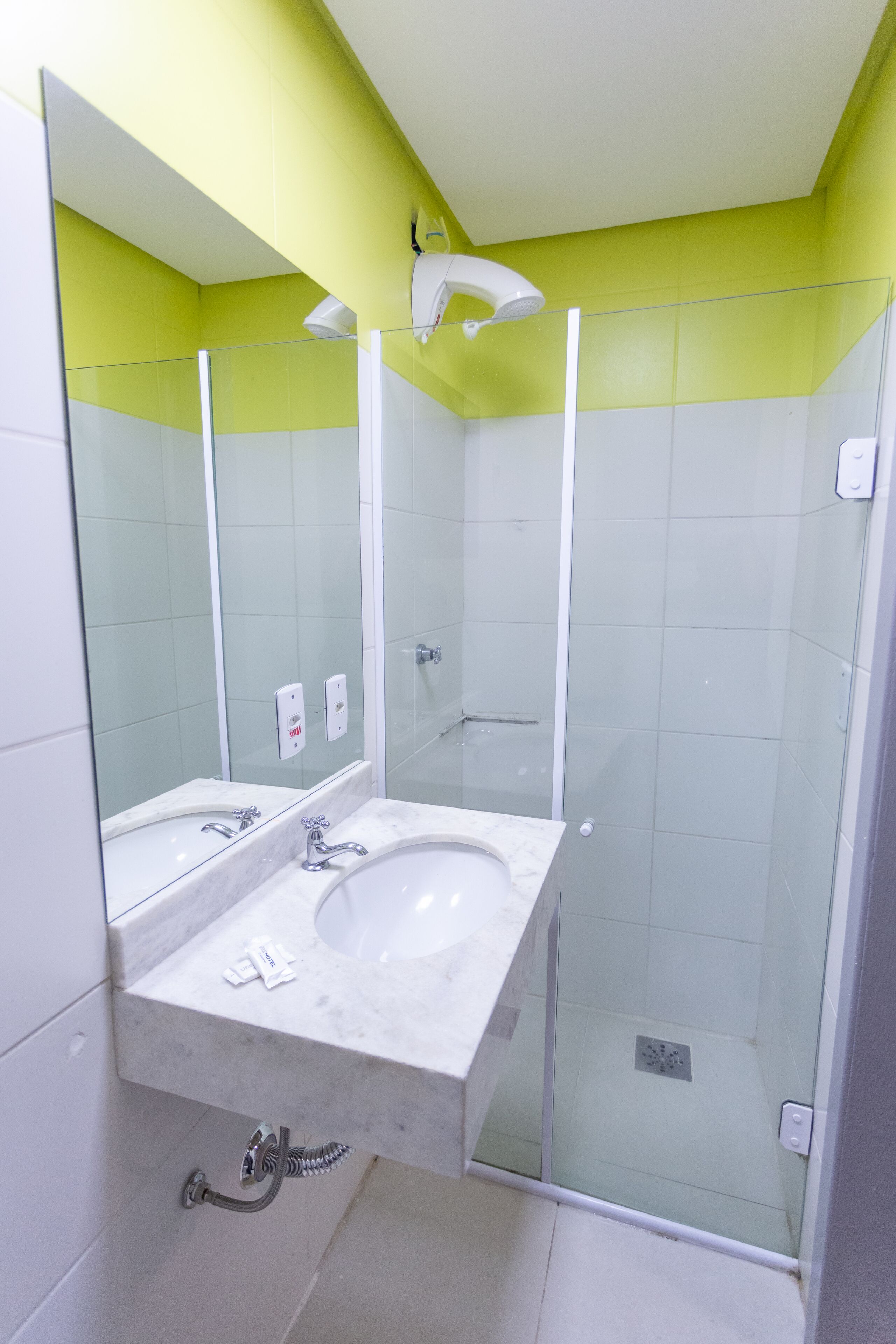 Foto - USEHOTEL - A uma quadra do complexo hospitalar Santa Casa