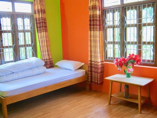 Bed & Breakfast Homestay