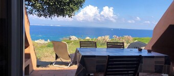 Casa Ruja - La puesta de sol sobre las bocas