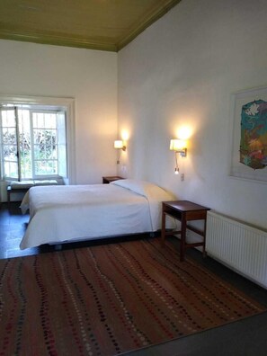 豪華雙人房 | 熨斗/熨衣板、免費無線上網、床單