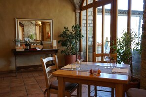 Unclassified image, 4 of 81, button - Agritur Maso Carpené (Isera)
