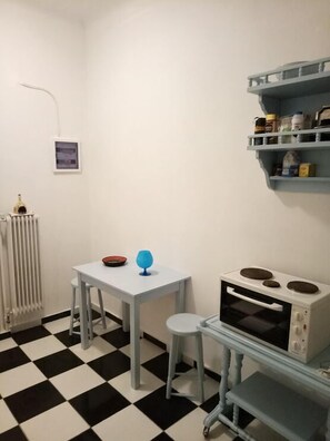 Apartment | Private kitchenette