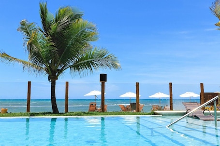 2 outdoor pools, sun loungers. Carambola Hotel