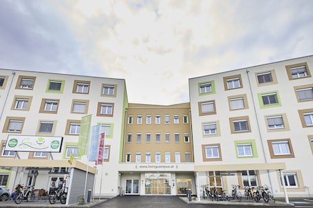Fassade der Unterkunft. I AM Hotel Leoben