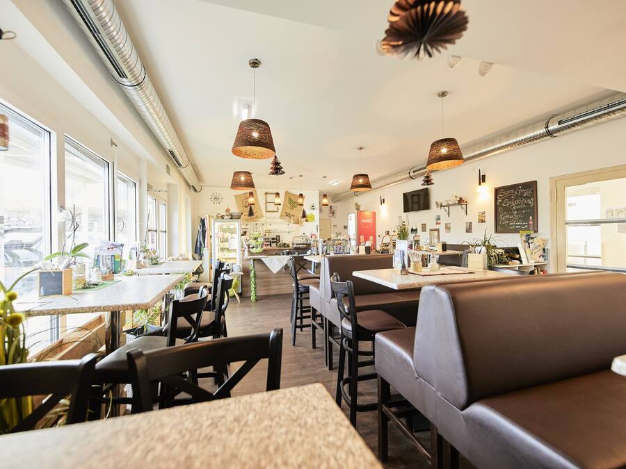 Daily buffet breakfast (EUR 15 per person)