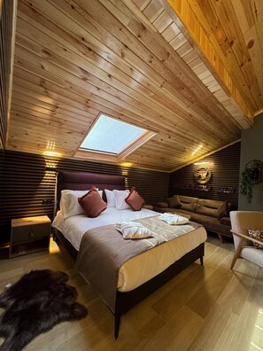 Premium Suite | Egyptian cotton sheets, premium bedding, Select Comfort beds, desk