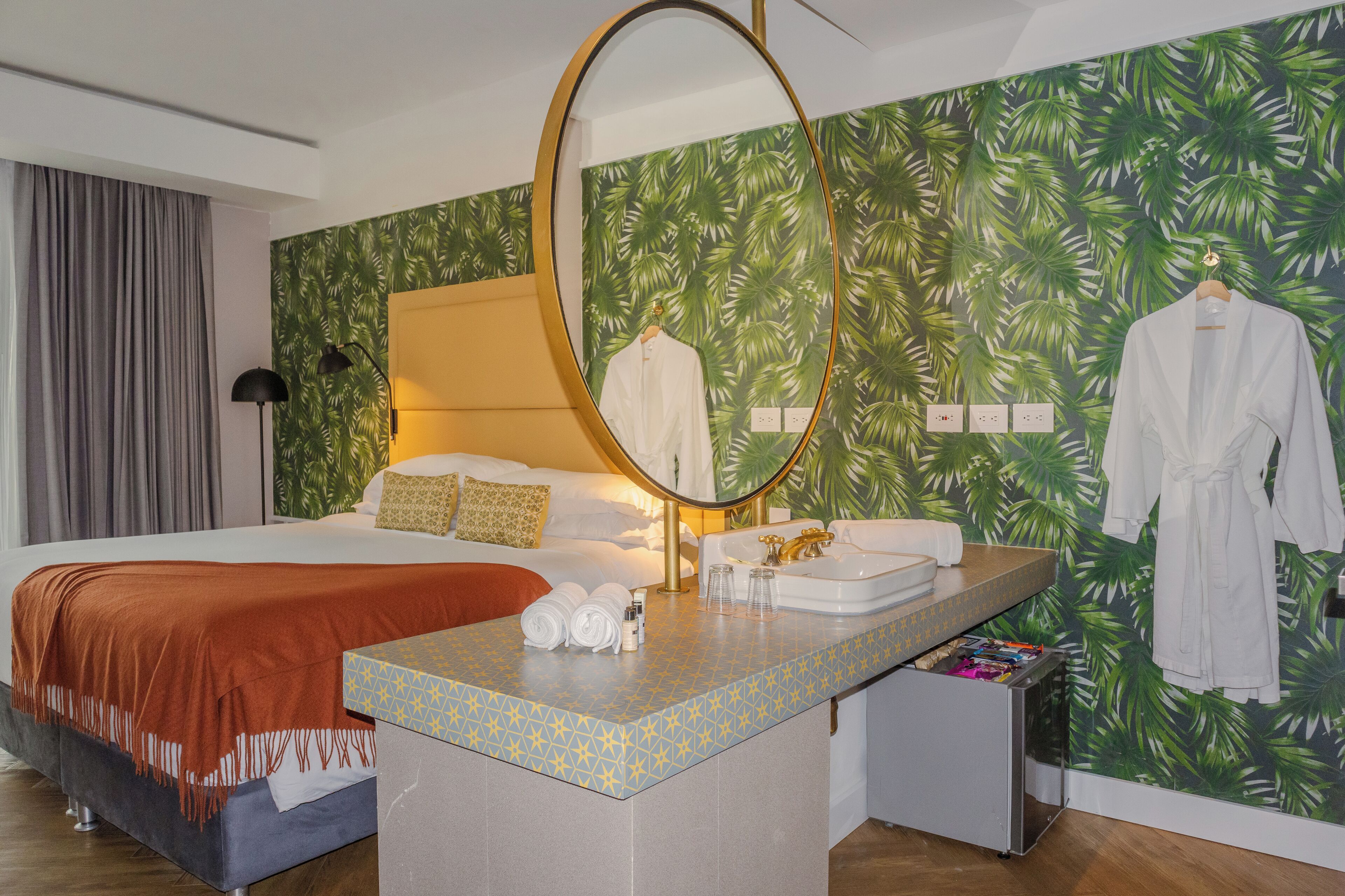 premium room, 1 king bed, non smoking, balcony | bathroom | shower, free toiletries, towels, soap