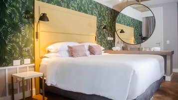 1 bedroom, premium bedding, down duvets, minibar