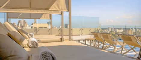 Outdoor pool, sun loungers