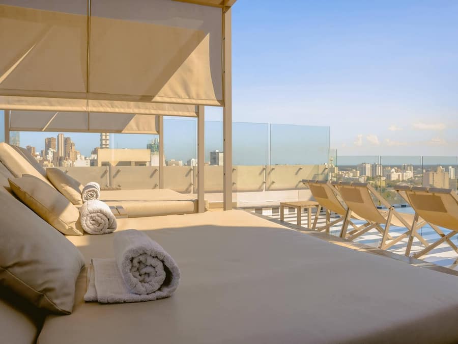 Outdoor pool, sun loungers