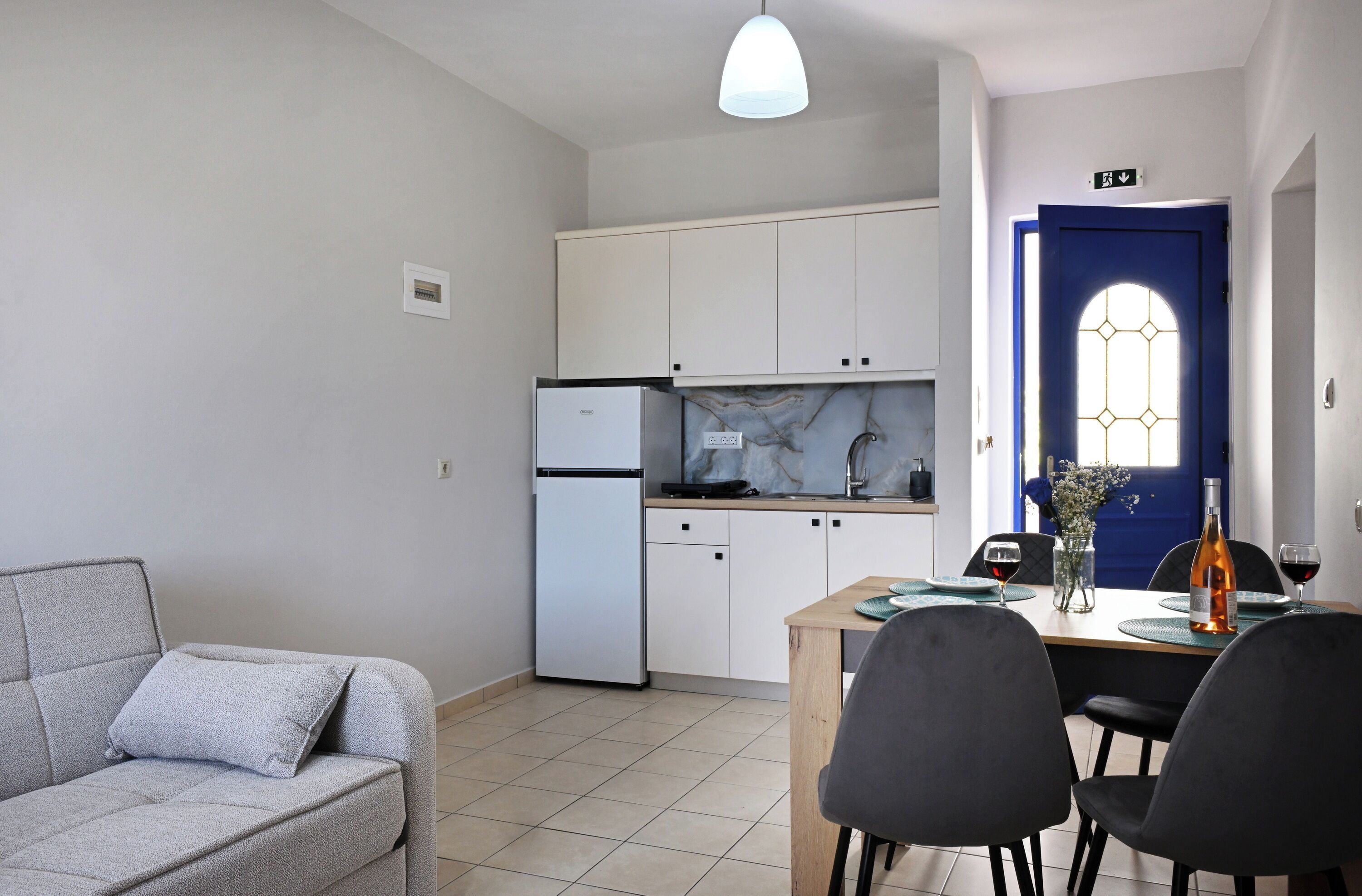 apartment with sea view | private kitchen | full-sized fridge, electric kettle
