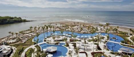 Piscine extérieure, piscine chauffée