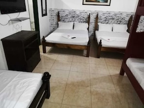 Wifi gratis y ropa de cama