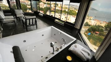 Deluxe-penthouselejlighed - havudsigt | Minibar, gratis Wi-Fi, sengetøj