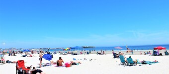 Surfers Paradise - ¡Apartamento de 2 habitaciones en el corazón de Hampton Beach!🏄‍♂️