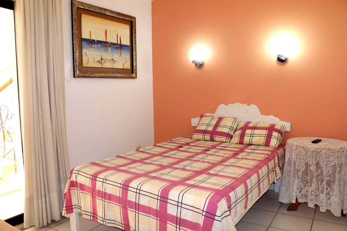 Superior-Zimmer, Balkon | 2 Schlafzimmer, Minibar, kostenloses WLAN, BettwÀsche