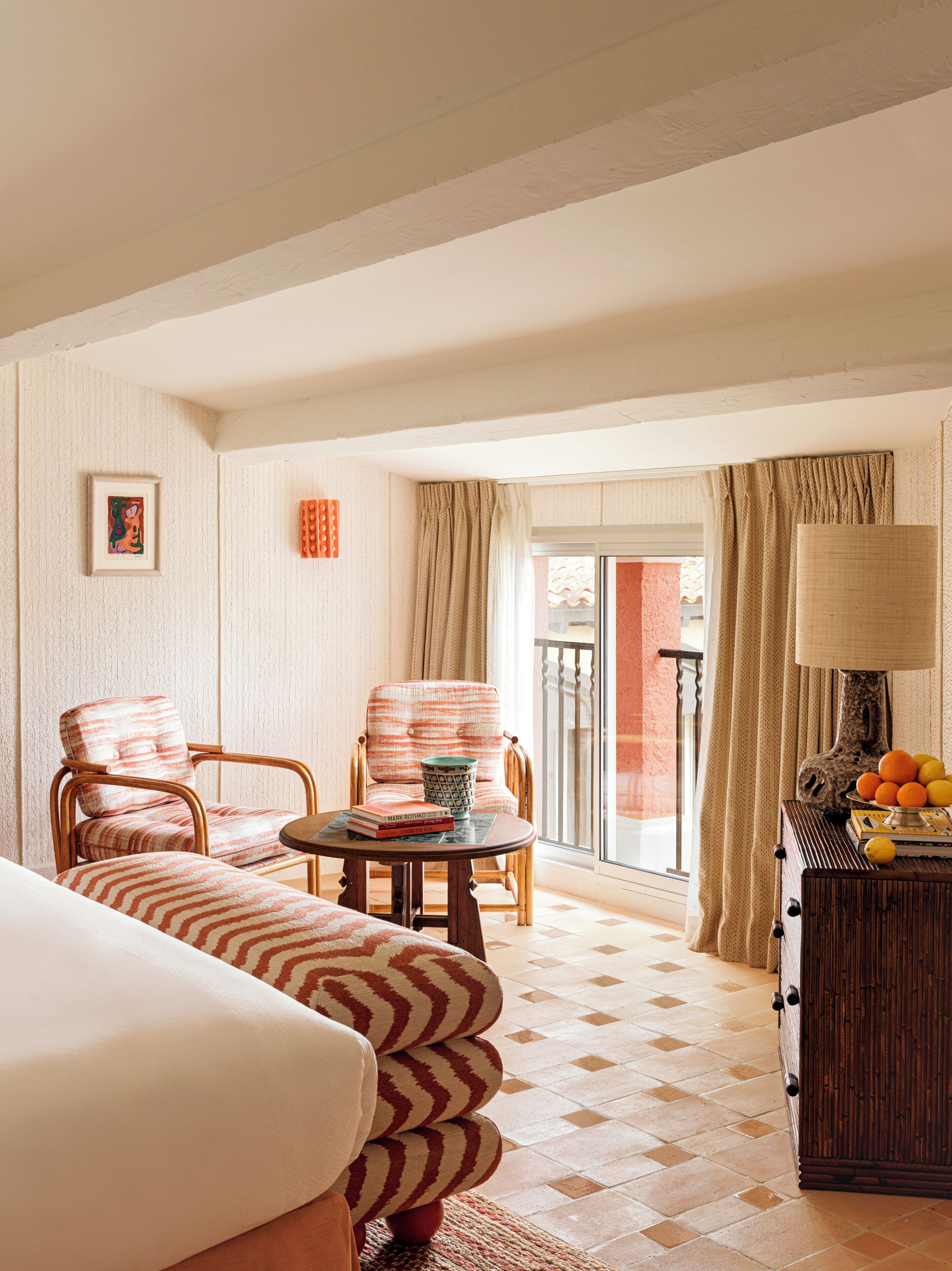 Rom – signature (Chambre Deluxe) | Oppholdsområde | Flatskjerm-TV