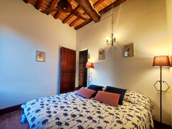 1 habitación, wifi y ropa de cama 