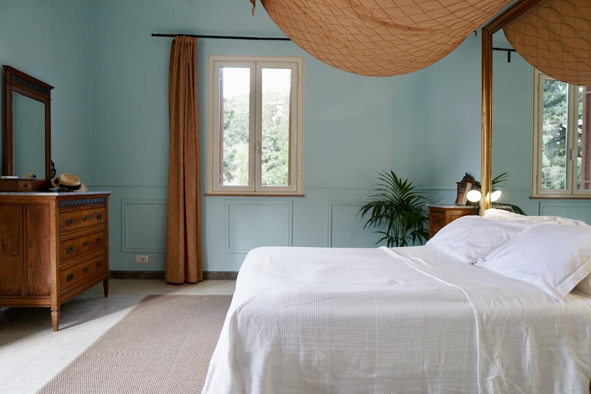 1 bedroom, laptop workspace, free WiFi, bed sheets