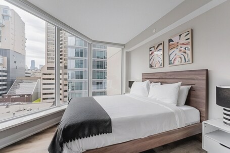 Avalon Suites Yorkville - Image 70