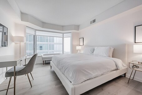 Avalon Suites Yorkville - Image 38