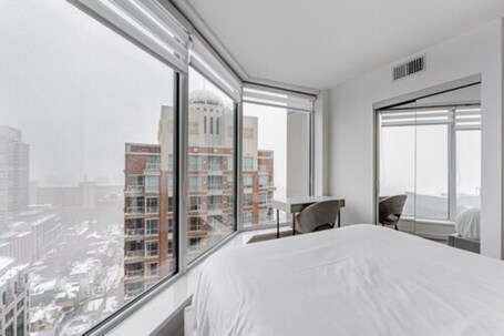 Avalon Suites Yorkville - Image 87