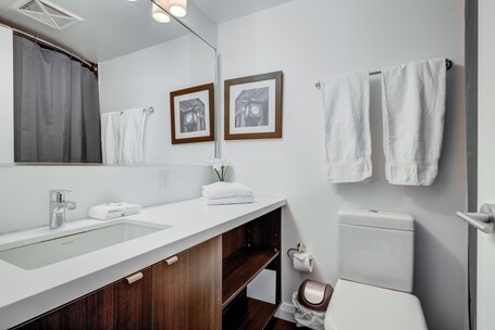 Avalon Suites Yorkville - Image 47
