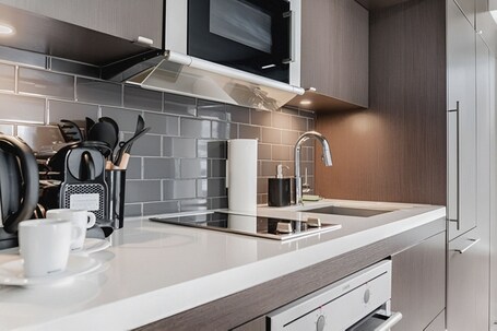Avalon Suites Yorkville - Image 88