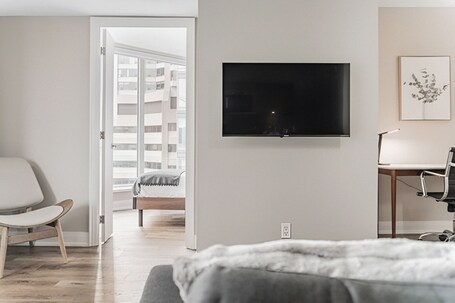 Avalon Suites Yorkville - Image 85