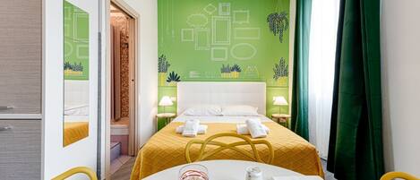 Strykejern/-brett, wi-fi og sengetøy