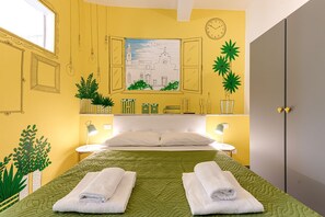 1 bedroom, desk, iron/ironing board, free WiFi