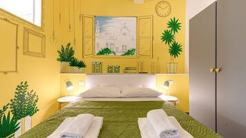 1 slaapkamer, een strijkplank/strijkijzer, wifi, beddengoed