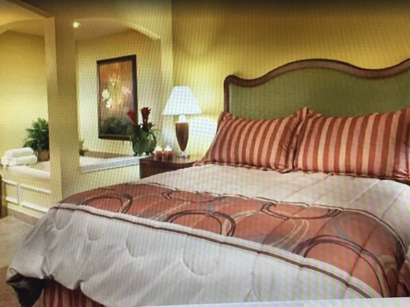 2 bedrooms, in-room safe, iron/ironing board, WiFi
