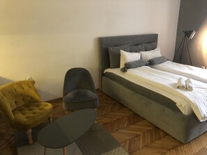 1 bedroom - Republic Square  Studio 1 (Stari Grad)