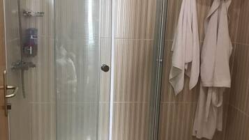Premium Double Room | Bathroom shower