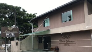 Front of property - OYO Costa Serena Hotel (Itapoa)