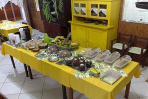 Termasuk sarapan bufet setiap hari 