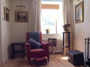 Maison, 1 chambre | Coin séjour