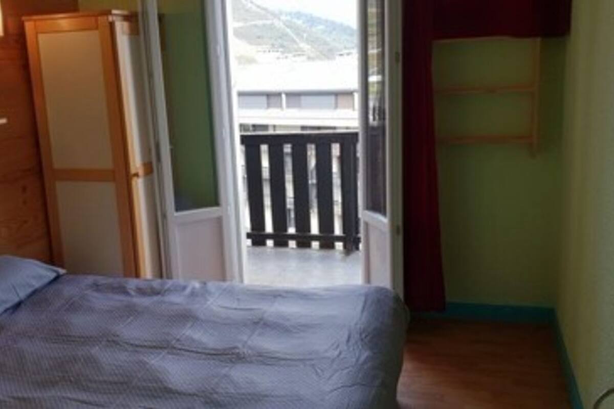 Individually decorated, individually furnished, iron/ironing board