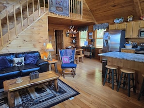 Smart TV, fireplace, DVD player, foosball - Sky Blue View - Spectacular views, hot tub, game room, location & comfortable! (Mineral Bluff)