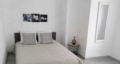 Welcome to the Olivade private pool with large garden