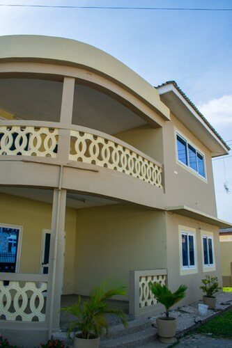 Brannic Lodge - Hostel