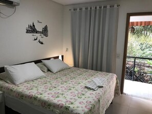 Deluxe Double Room | Minibar, laptop workspace, blackout curtains, iron/ironing board - Aldeia das Flores Hotel (Goiania)