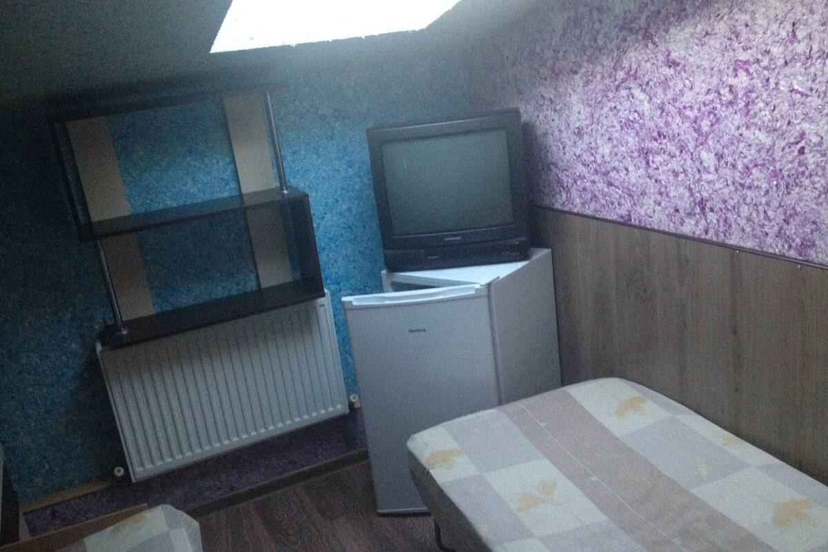 Habitació amb dos llits individuals estàndard (#9) | 1 dormitori, decoració individual, mobiliari individual i wifi gratuïta