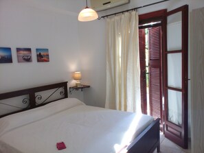 2 Schlafzimmer, Bügeleisen/Bügelbrett, Bettwäsche, Rollstuhlgeeignet